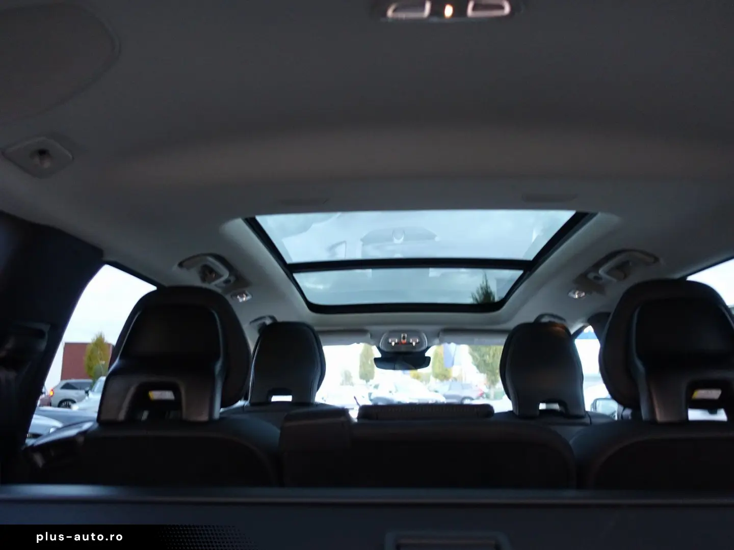 VOLVO XC90 T8 AWD Dark Plug-in Hybrid AHK FourC Pano