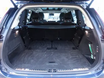 VOLVO XC90 T8 AWD Dark Plug-in Hybrid AHK FourC Pano