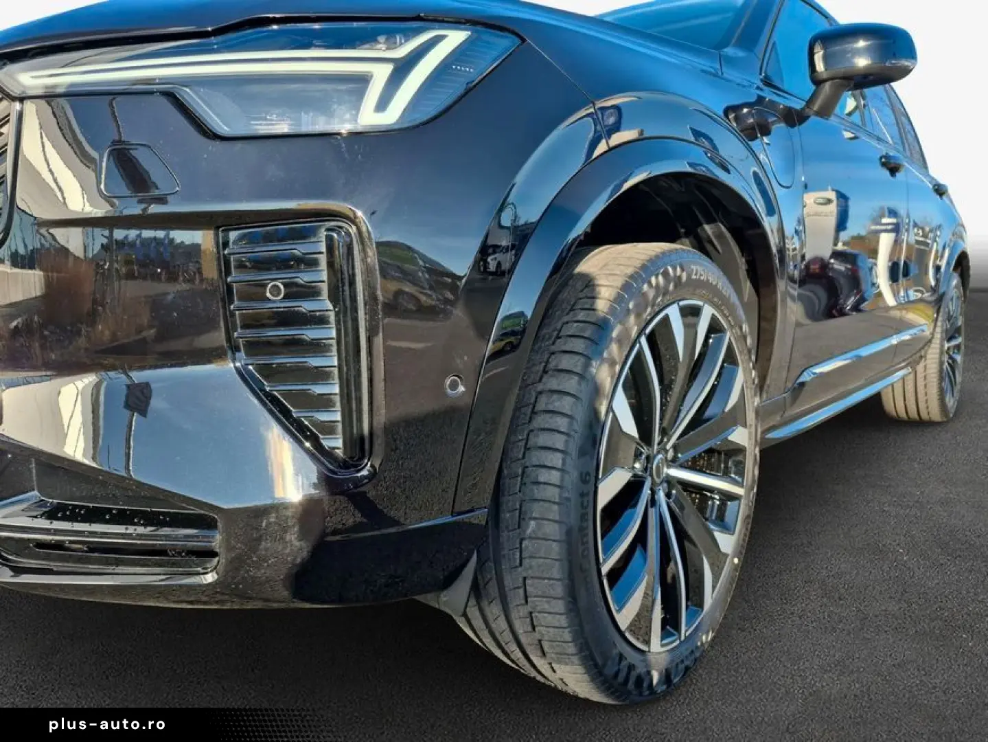 VOLVO XC90 T8 AWD Plug-in Hybrid Plus Dark Sound B&W