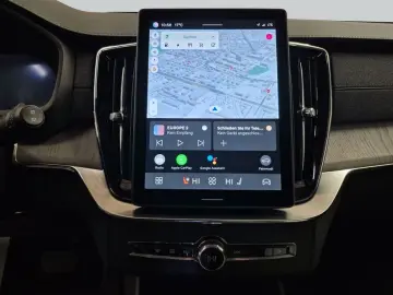 VOLVO XC90 T8 AWD Plug-in Hybrid Plus Dark Sound B&W