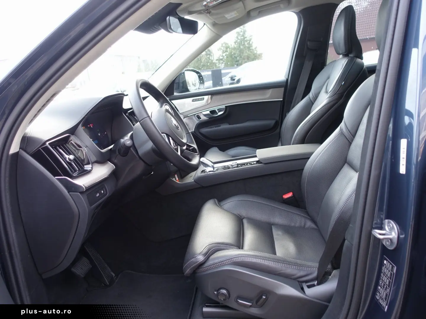 VOLVO XC90 Ultra Dark T8 AWD  PANO HUD FOUR-C B&W