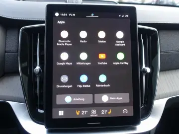 VOLVO XC90 Ultra Dark T8 AWD  PANO HUD FOUR-C B&W