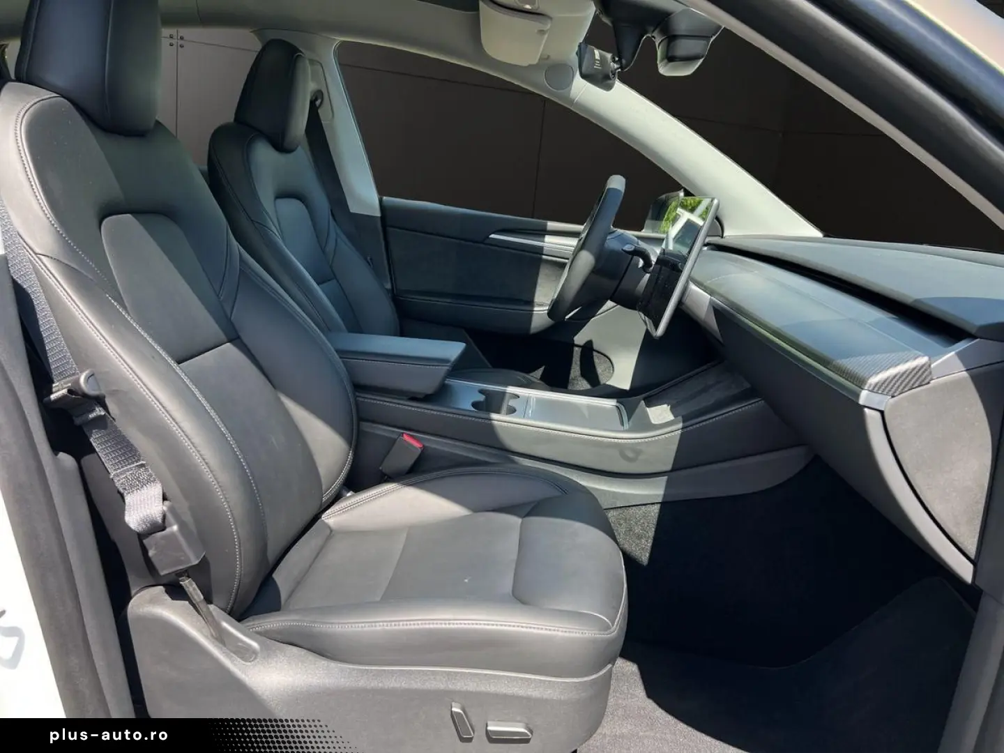 TESLA Model Y Long Range AWD NAVI ACC PANO 21