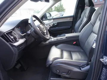 VOLVO XC90 Ultra Dark T8 AWD Plug-in 360 FourC Massage