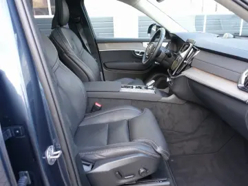 VOLVO XC90 Ultra Dark T8 AWD Plug-in 360 FourC Massage