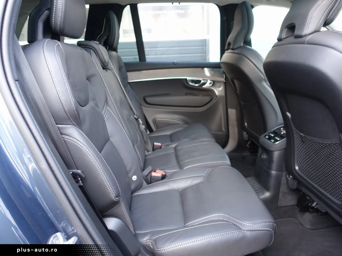 VOLVO XC90 Ultra Dark T8 AWD Plug-in 360 FourC Massage