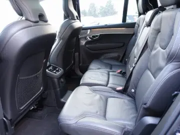 VOLVO XC90 Ultra Dark T8 AWD Plug-in 360 FourC Massage