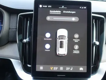 VOLVO XC90 Ultra Dark T8 AWD Plug-in 360 FourC Massage