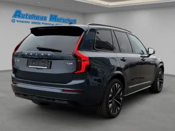 VOLVO XC90 T8 Plus Dark Recharge Plug-In Hybrid AWD 7-