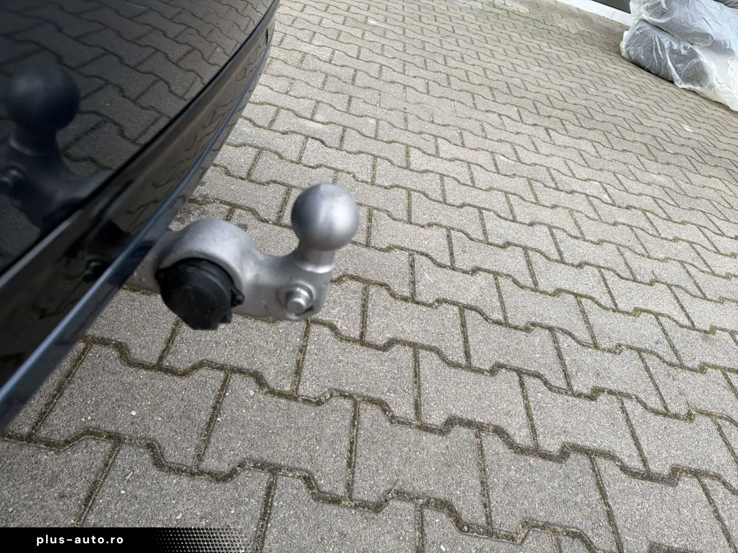 VOLVO XC90 T8 Plus Dark Recharge Plug-In Hybrid AWD 7-