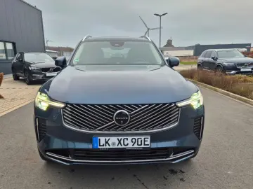 VOLVO XC 90 Ultra Bright Recharge Plug-In Hybrid AWD