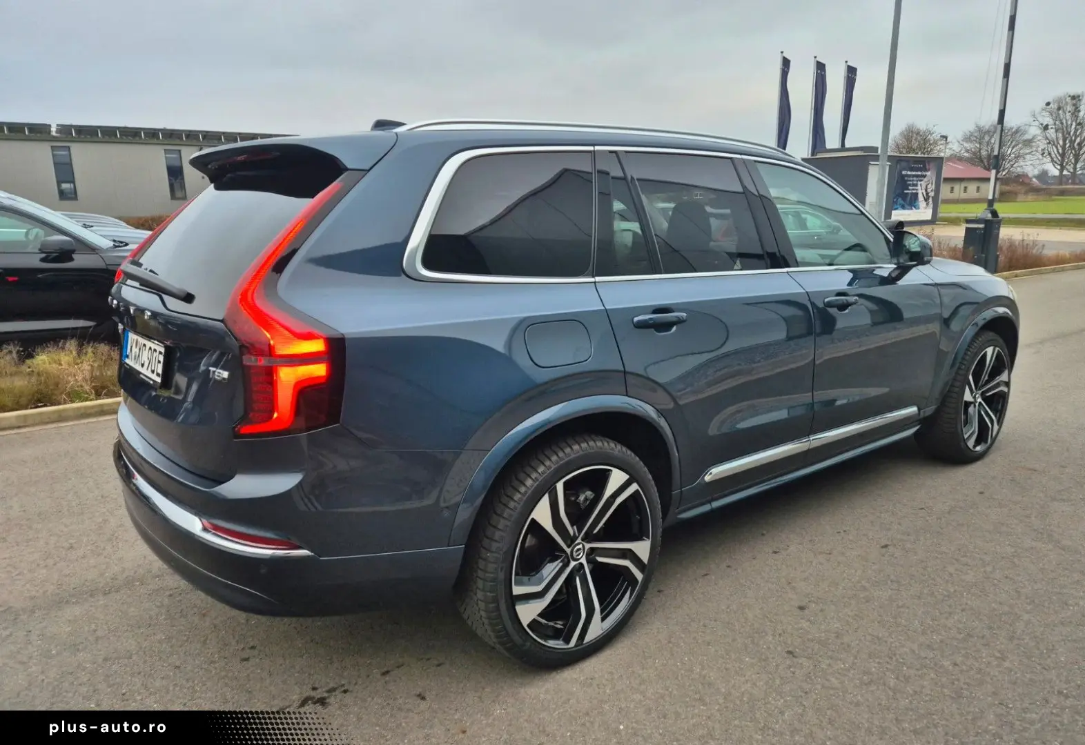 VOLVO XC 90 Ultra Bright Recharge Plug-In Hybrid AWD