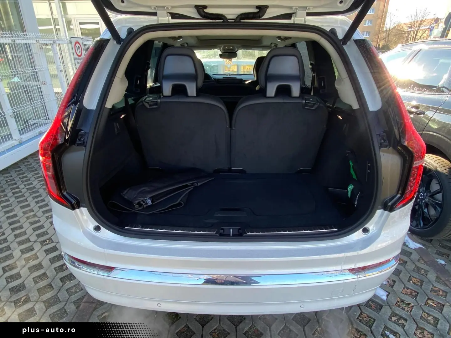 VOLVO XC90 T8 AWD Ultra Bright