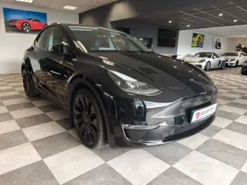 TESLA Model Y Performance Dual AWD PANO VOLL