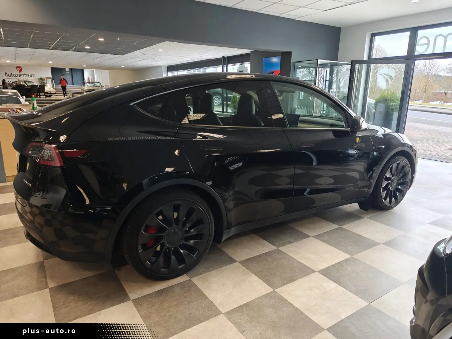 TESLA Model Y Performance Dual AWD PANO VOLL