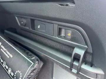 SKODA Kodiaq 2.0 TDI DSG 4x4 L&K STANDH PANO AHK 360