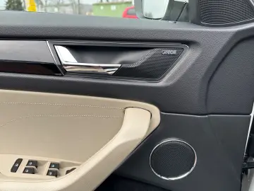 SKODA Kodiaq 2.0 TDI DSG 4x4 L&K STANDH PANO AHK 360