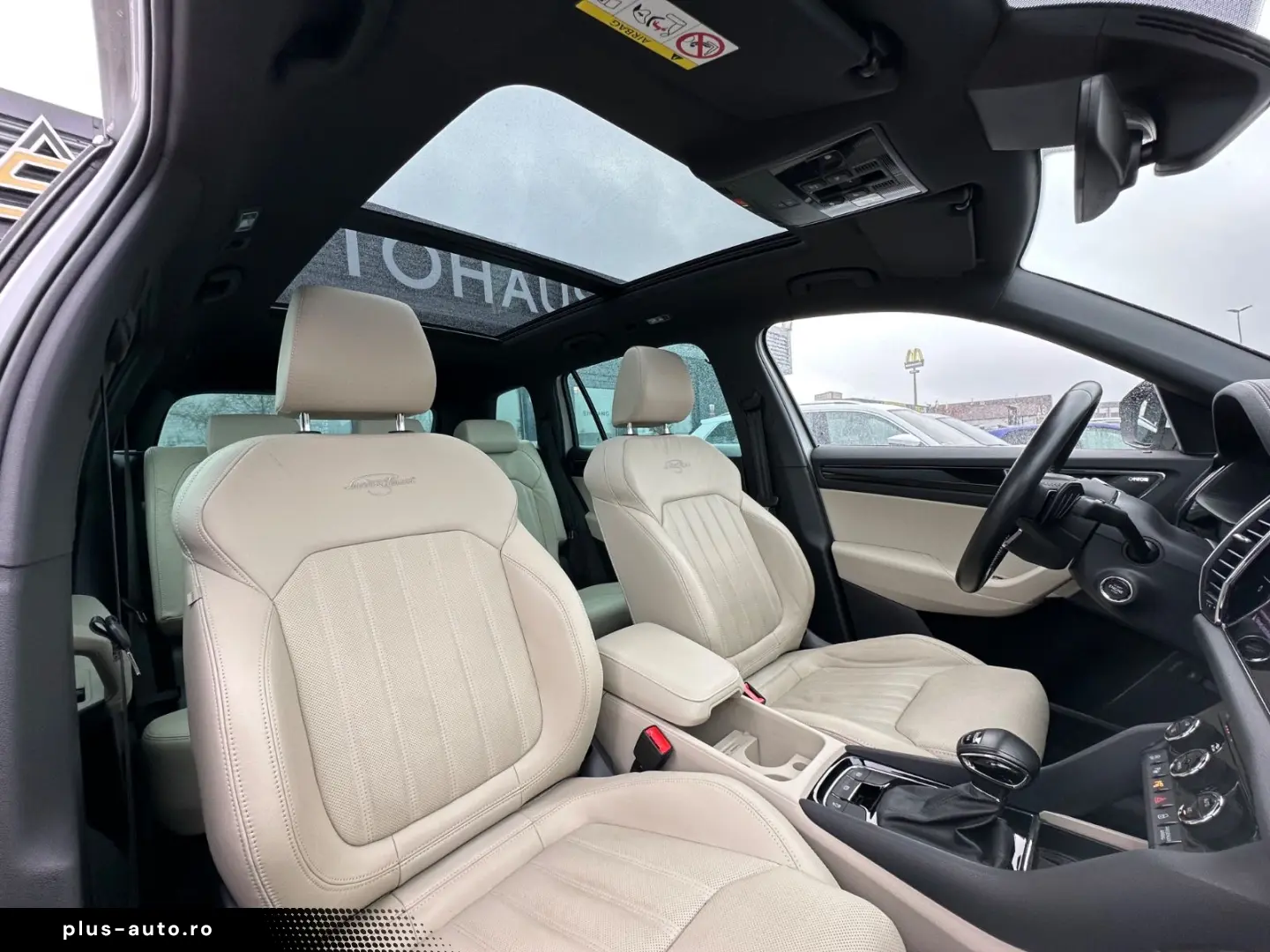 SKODA Kodiaq 2.0 TDI DSG 4x4 L&K STANDH PANO AHK 360