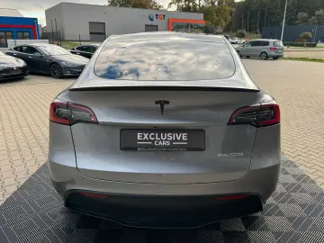 TESLA MODEL Y PERFORMANCE   QUICKSILVER   21 INCH TURB
