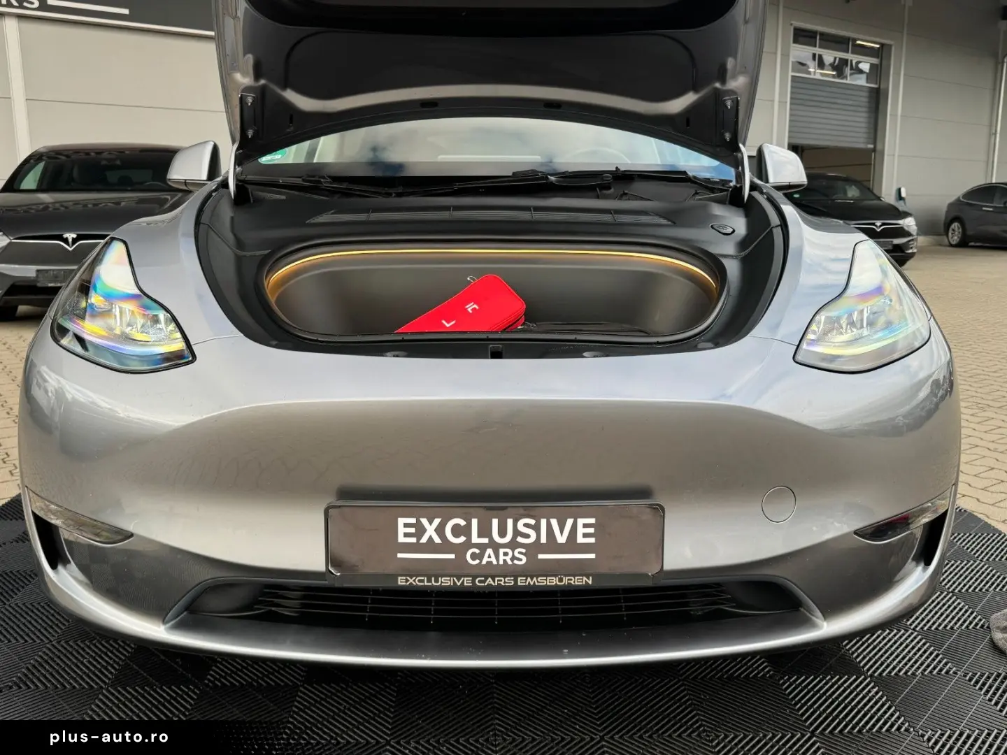 TESLA MODEL Y PERFORMANCE   QUICKSILVER   21 INCH TURB