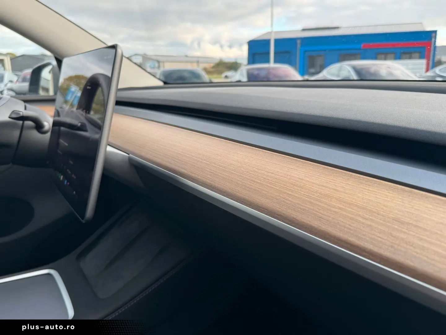 TESLA MODEL Y PERFORMANCE   QUICKSILVER   21 INCH TURB