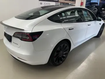 TESLA Model 3 Performance Dual AWD