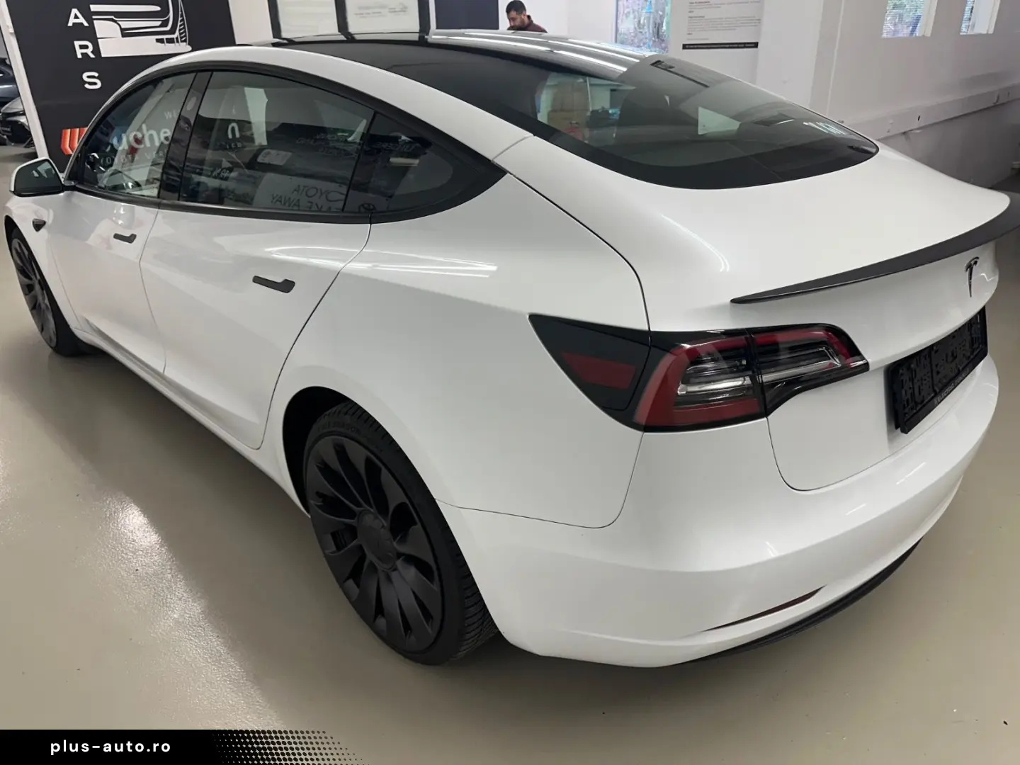 TESLA Model 3 Performance Dual AWD