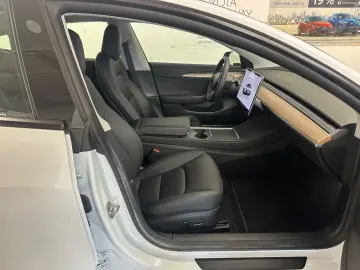 TESLA Model 3 Performance Dual AWD