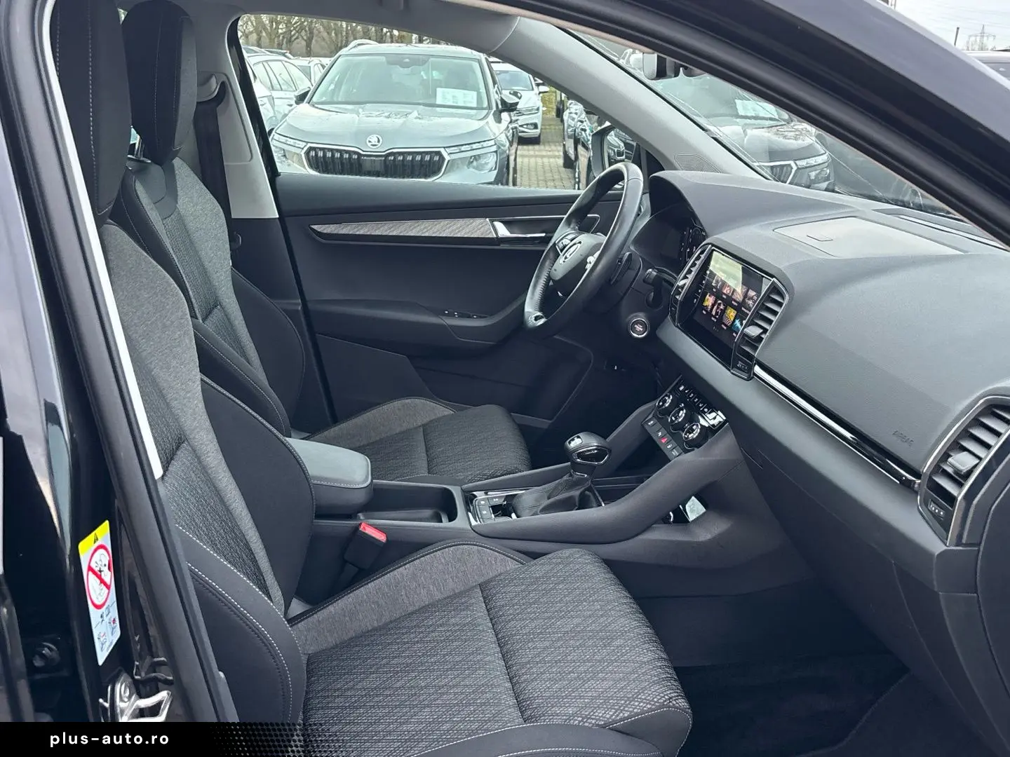 SKODA Karoq Style 2.0 TDI DSG 4x4 AHK LED Navi ACC SHZ