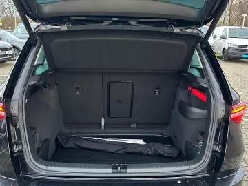 SKODA Karoq Style 2.0 TDI DSG 4x4 AHK LED Navi ACC SHZ