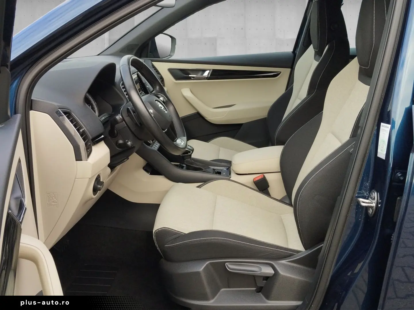 SKODA Karoq 2.0 TDI Style 4x4 DSG ACC AHK AUT DynLicht