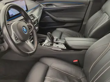 BMW 530e xDrive Lim M Sport Navi Laser HuD HarmKar N