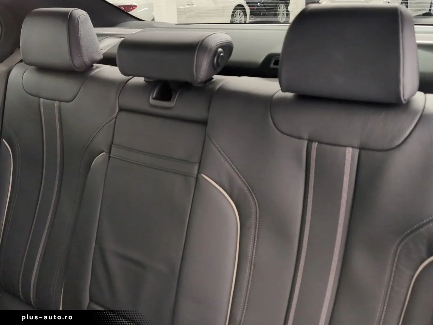 BMW 530e xDrive Lim M Sport Navi Laser HuD HarmKar N