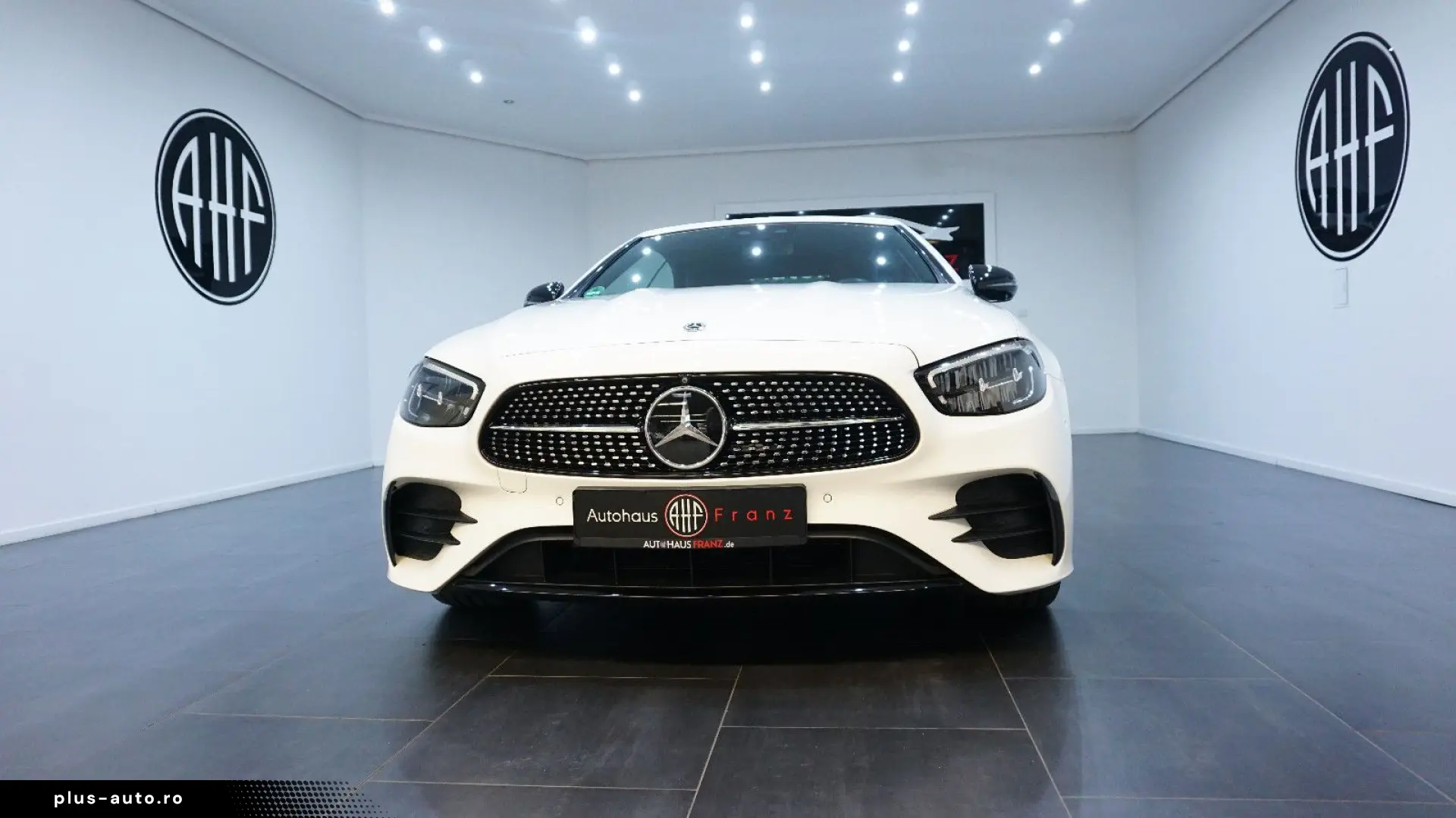 MERCEDES-BENZ E 450 4Matic Cabrio MBUX 360 SHZ SHB Massage