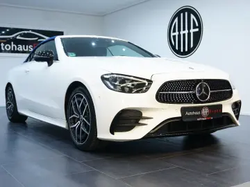MERCEDES-BENZ E 450 4Matic Cabrio MBUX 360 SHZ SHB Massage