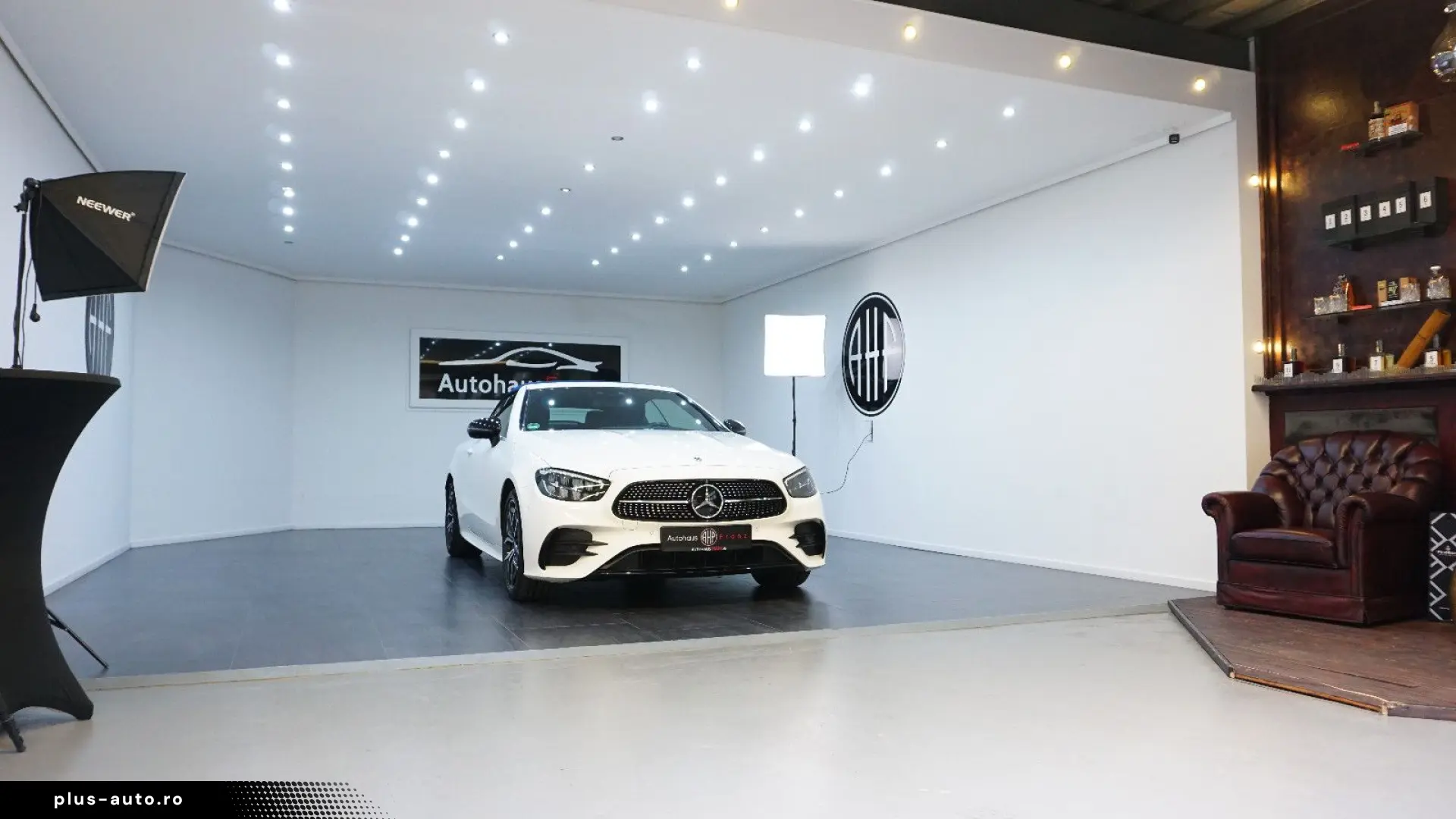 MERCEDES-BENZ E 450 4Matic Cabrio MBUX 360 SHZ SHB Massage