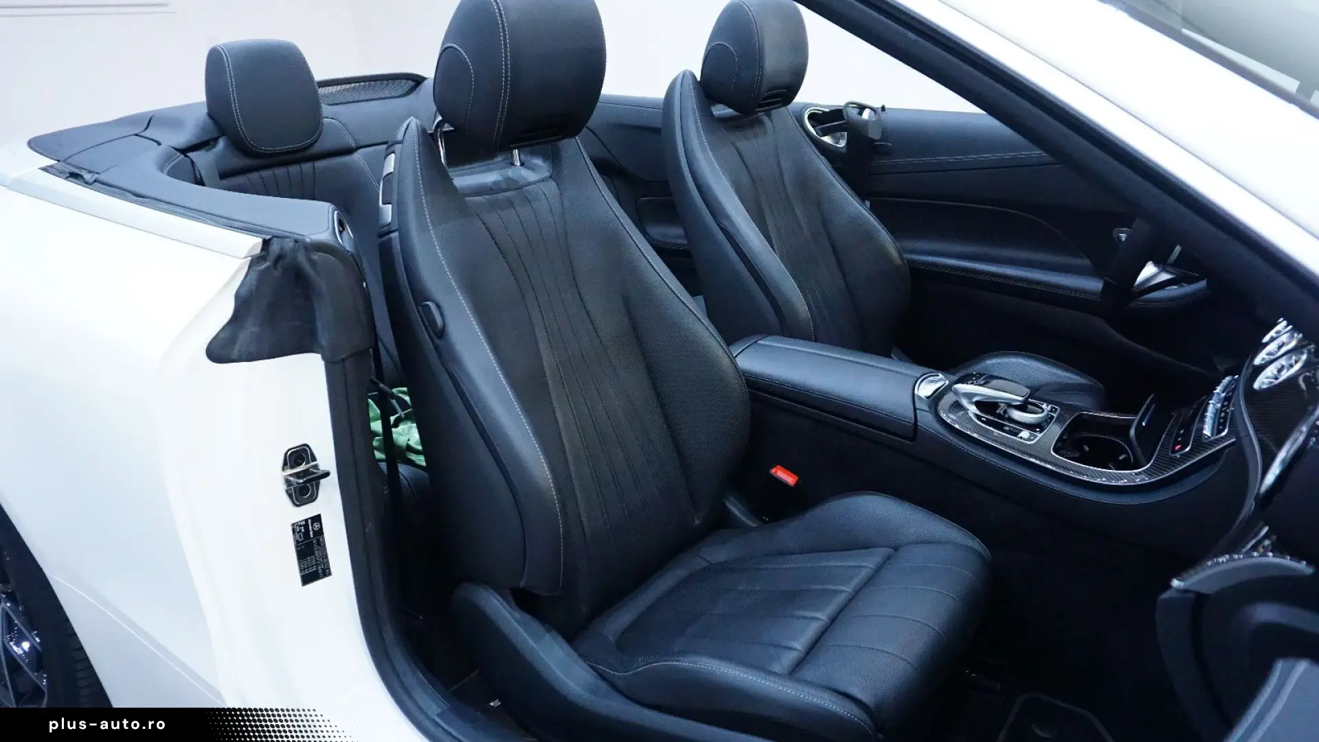 MERCEDES-BENZ E 450 4Matic Cabrio MBUX 360 SHZ SHB Massage