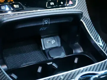 MERCEDES-BENZ E 450 4Matic Cabrio MBUX 360 SHZ SHB Massage