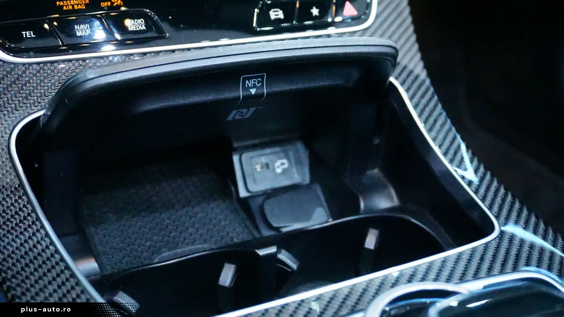 MERCEDES-BENZ E 450 4Matic Cabrio MBUX 360 SHZ SHB Massage