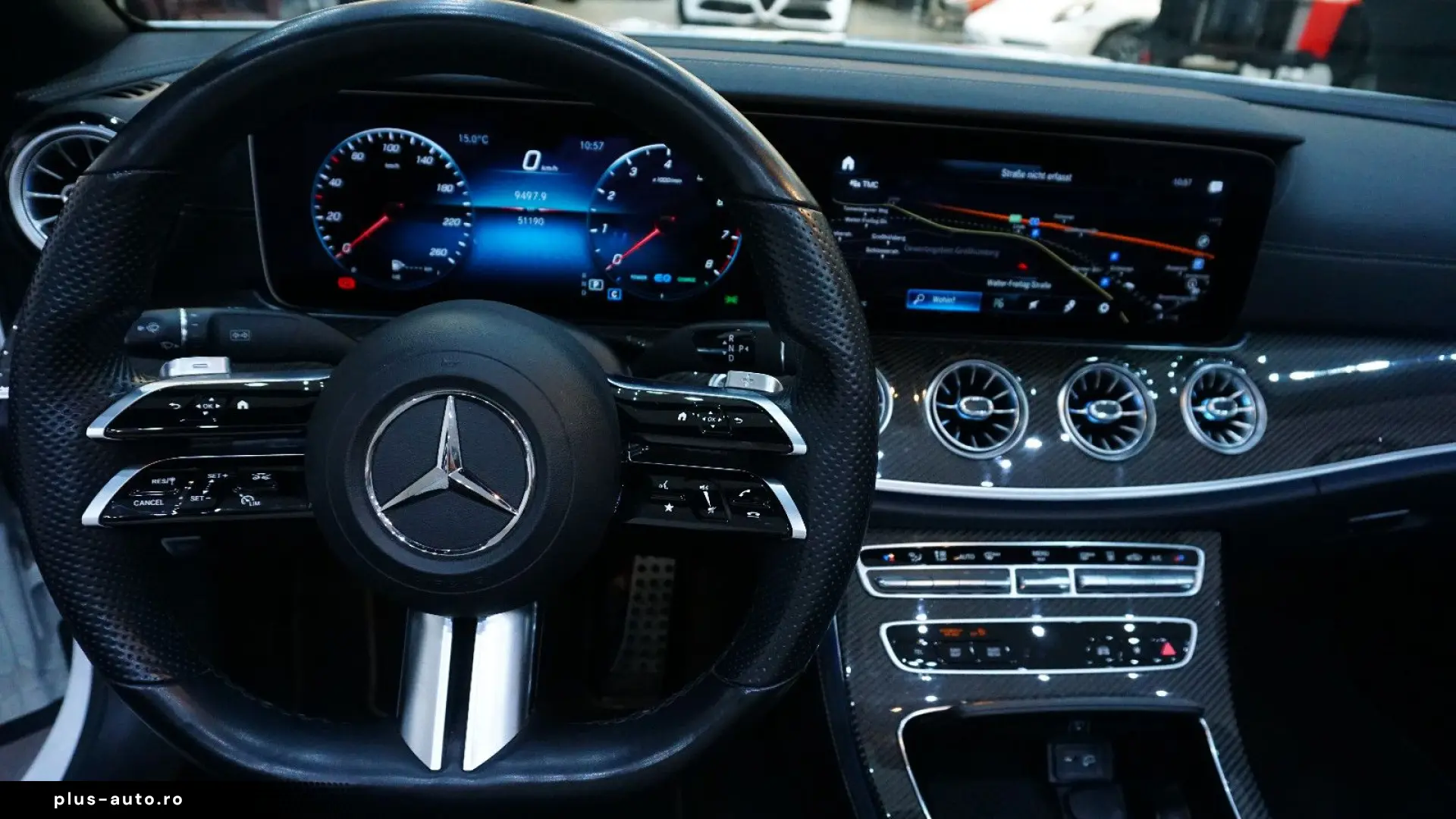 MERCEDES-BENZ E 450 4Matic Cabrio MBUX 360 SHZ SHB Massage