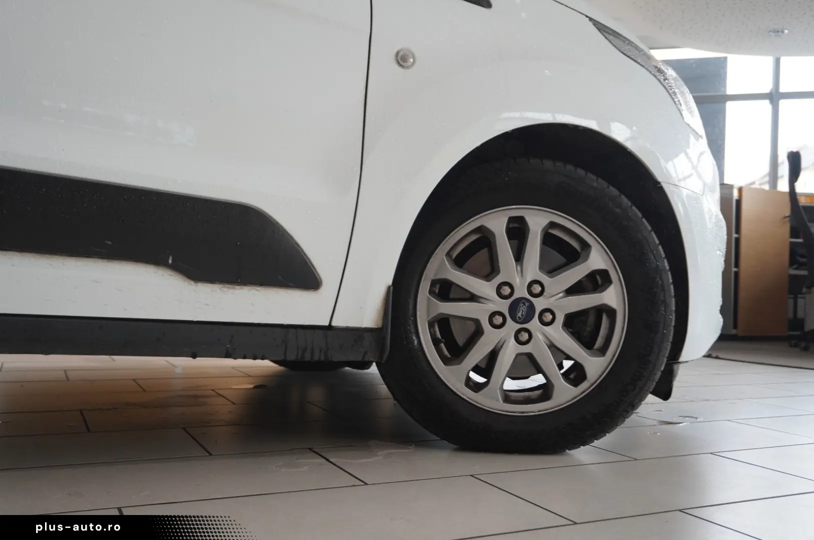 FORD Tourneo Connect 1.5D TREND 5-SITZ NAVI KAMERA