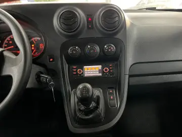 MERCEDES-BENZ Citan 109 CDI Kombi lang Navi Kamera  STHZ