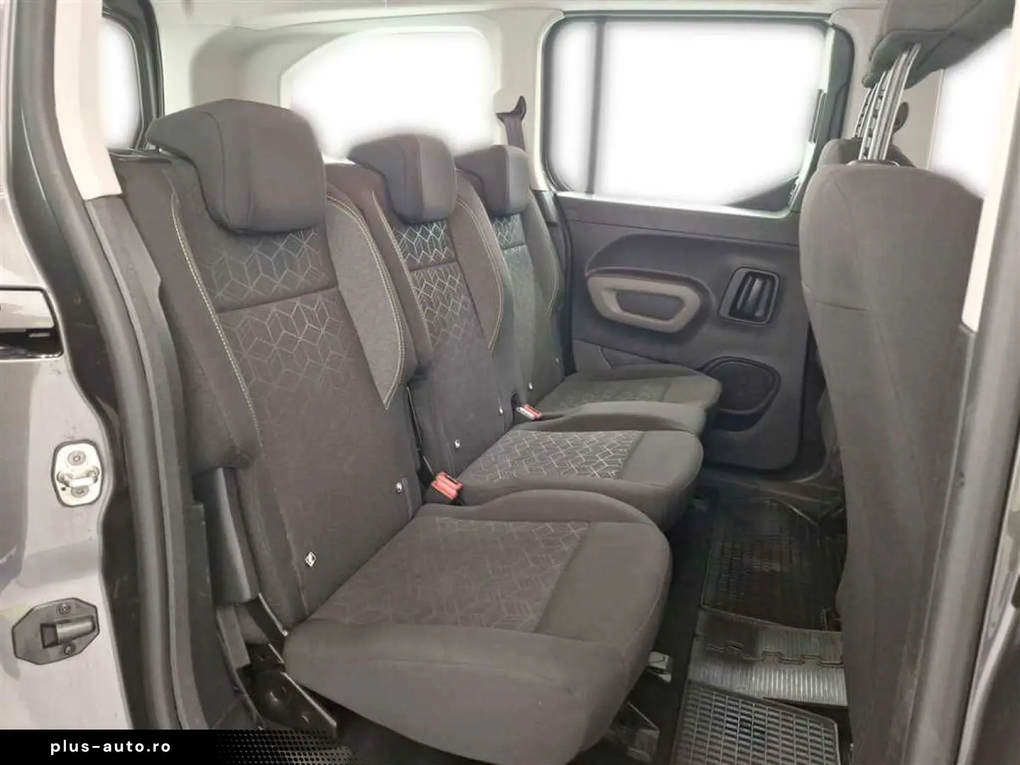 PEUGEOT Rifter Kombi Active 1.5 BlueHDi Sortimo