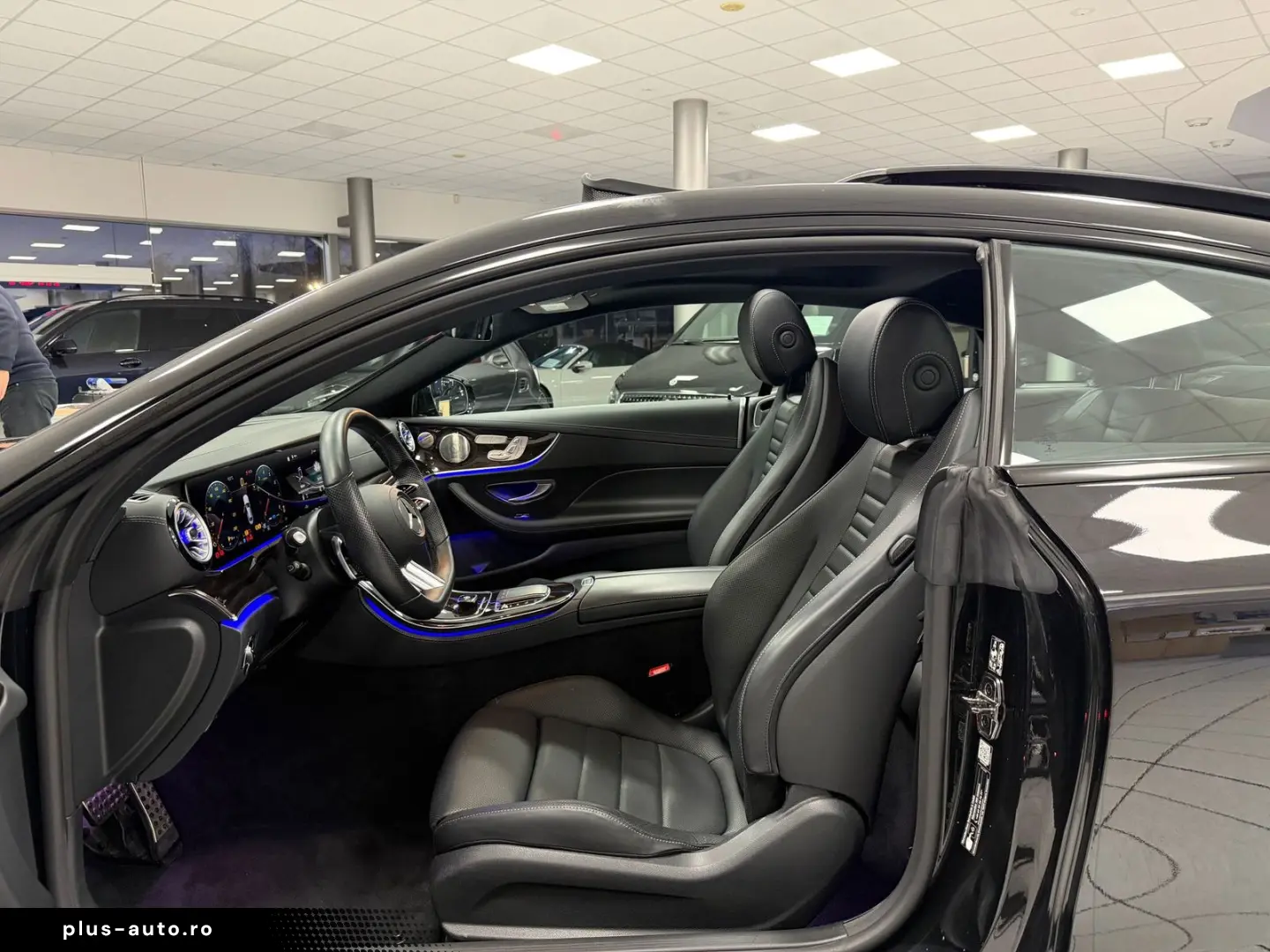 MERCEDES-BENZ E 450 4M AMG AIRM PANO STHZG DISTR SOF&hellip;