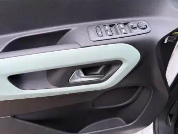 CITROEN Berlingo 1.5 BlueHDi 130 FAP Shine Headup Panora