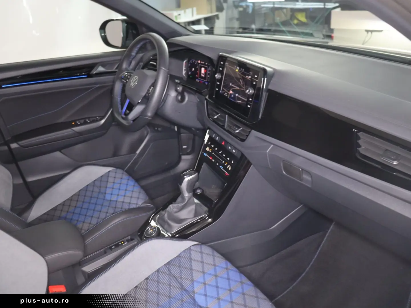 VW T-Roc  R Black Style 2.0TSI DSG  299 -ohne Anzah