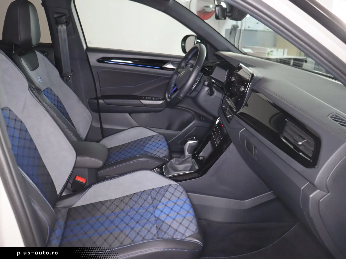 VW T-Roc  R Black Style 2.0TSI DSG  299 -ohne Anzah