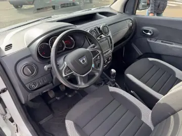DACIA Dokker Stepw Plus TCe 130