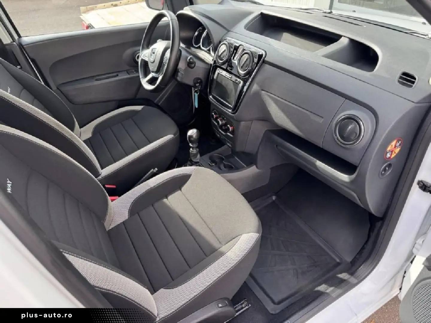 DACIA Dokker Stepw Plus TCe 130