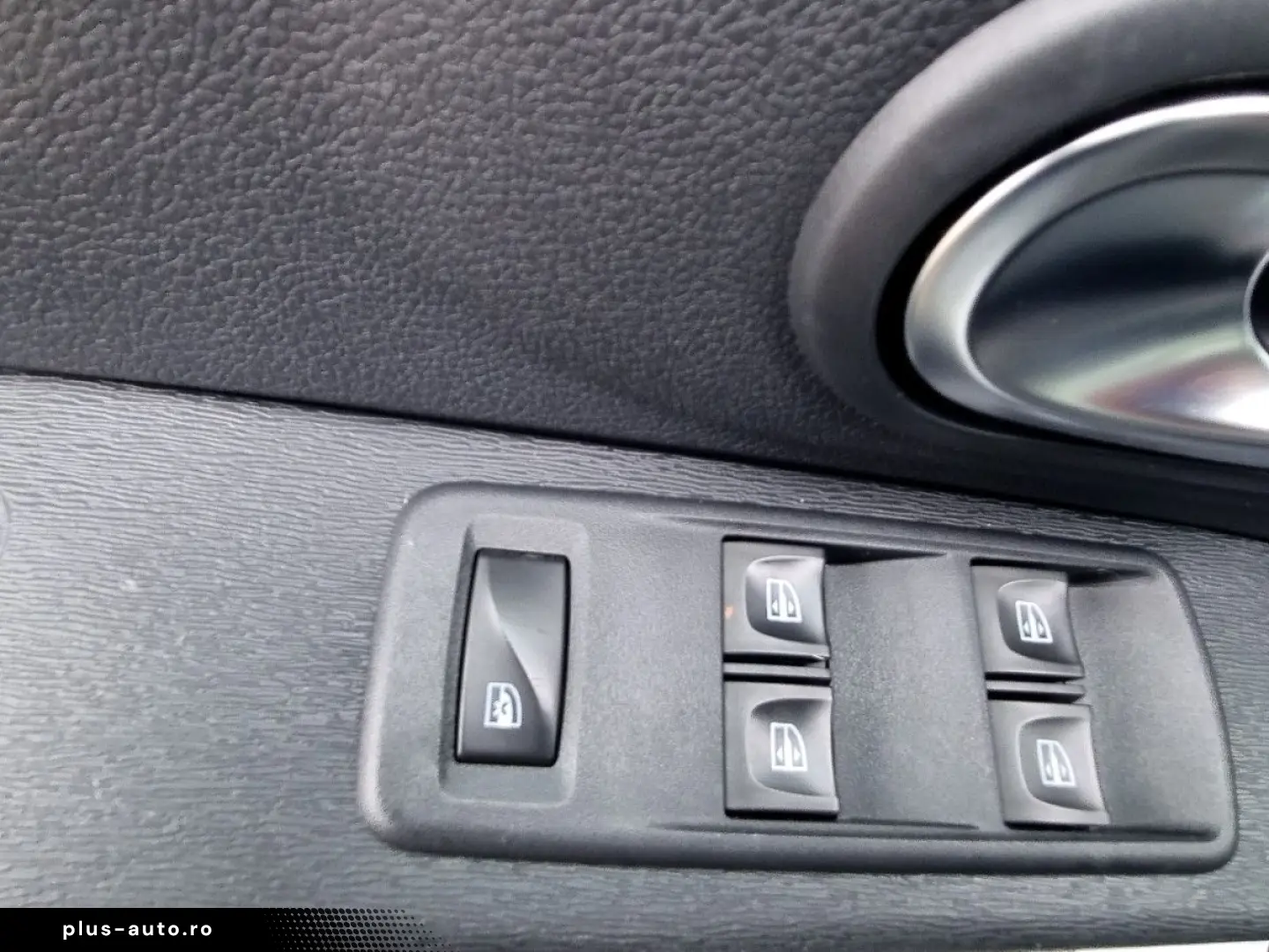 DACIA Lodgy Stepway Plus TCe 130